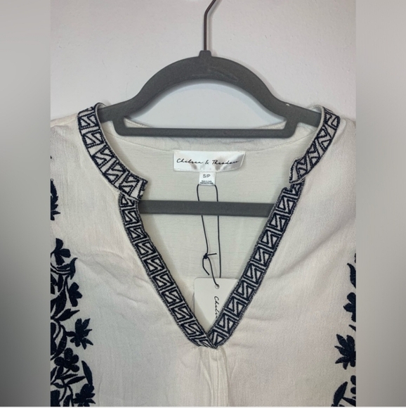 CHELSEA & THEODORE VISCOSE EMBROIDERED BLOUSE SZ S NWT MSRP $78 - Picture 2 of 5